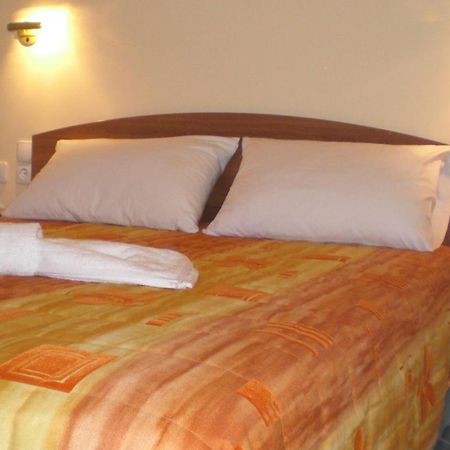 Exanthia Villas Camera foto
